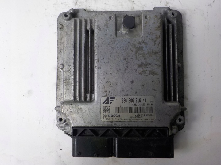 SEAT ALHAMBRA I számítógép Vezerlő egység 03G906016MQ 0281015408