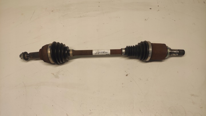 Semiasse sinistra DACIA SANDERO II STEPWAY 0.9 TCE 391017832R 12-16