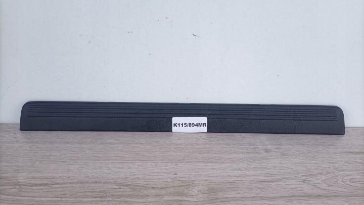 NISSAN PRIMERA P11 moulding cap of the threshold front 769B02F001 K115/894MR