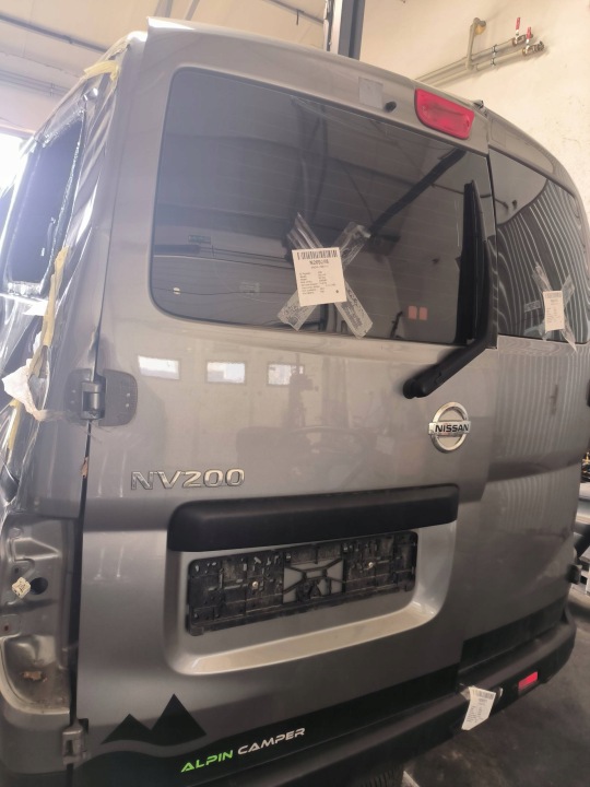 portière sinistre arrière K51 NISSAN NV 200