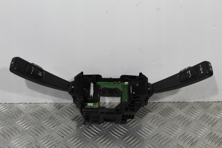MANETKA of wipers VOLVO V40 CROSSCOUNTRY