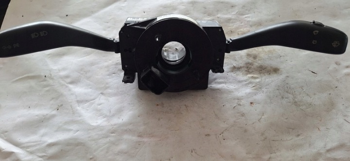 páčky pod volant a ovládání VW POLO 05- 6Q0953503CE