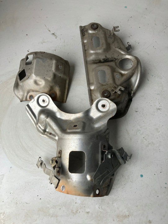 Couverture tablier moteur TERMICZNA KATALIZATORA MITSUBISHI ECLIPSE CROSS 2.4B HYBRID