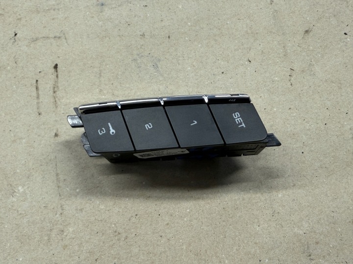 PORSCHE CAYENNE II 92A switch PANEL seat left front 7P5959561B