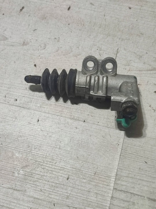 Hyundai Kona and 2018 Glowny cylinder of the clutch