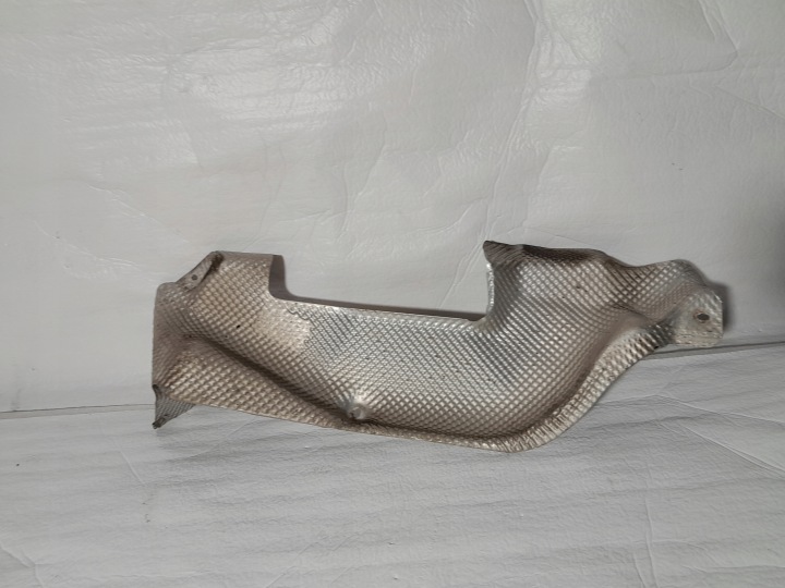MERCEDES SL500 R230 copertura GREMBIALINA TERMICZNA A2306825071