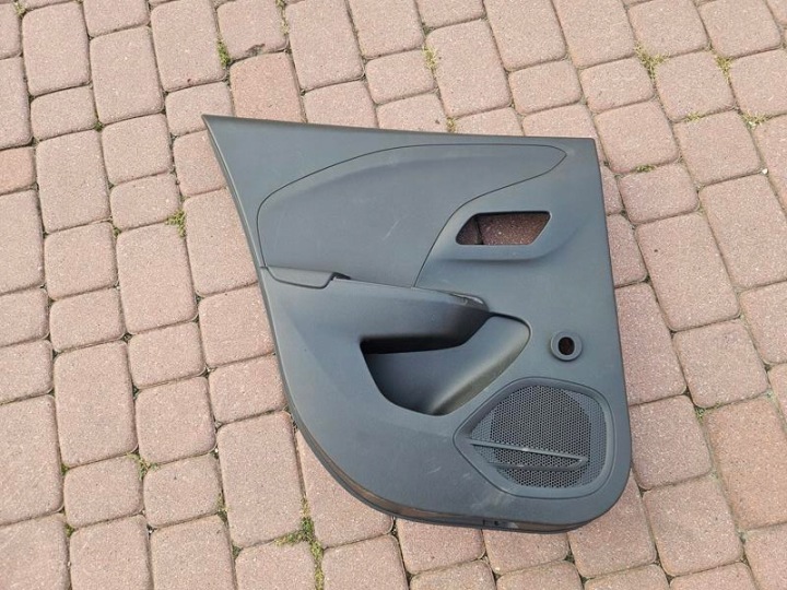 Laterale / lato posteriore posteriore sinistra korbka Opel Corsa F 39196805