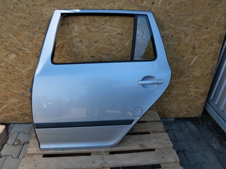 Portière Gauche Arrière SKODA OCTAVIA II