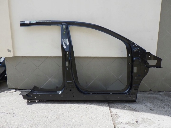 KIA SPORTAGE IV 4 15- VNUTORNY PRAH STLPIK PRAVÝ