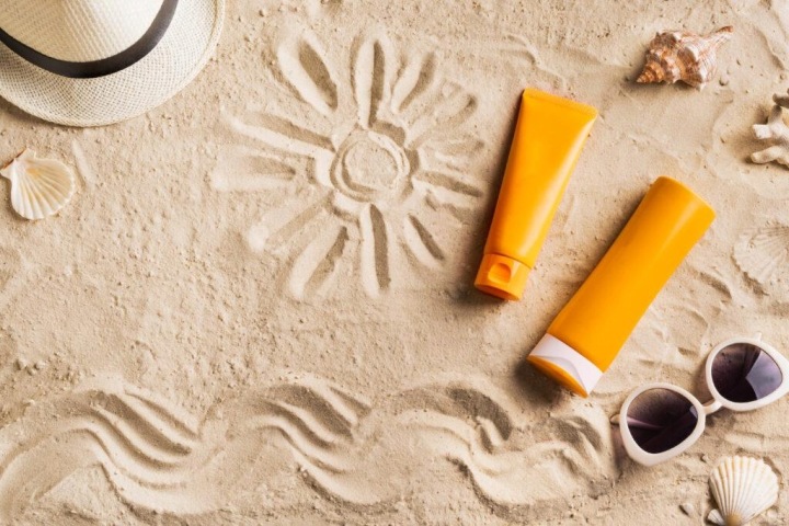 Водонепроникний спрей для засмаги SPF 50 дітей крем Wit. E UVA/UVB безпечний — фото 3