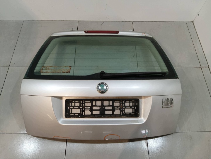 heckklappe kofferraumdeckel KOMBI SREBRNA Skoda Fabia und (1999-2007)