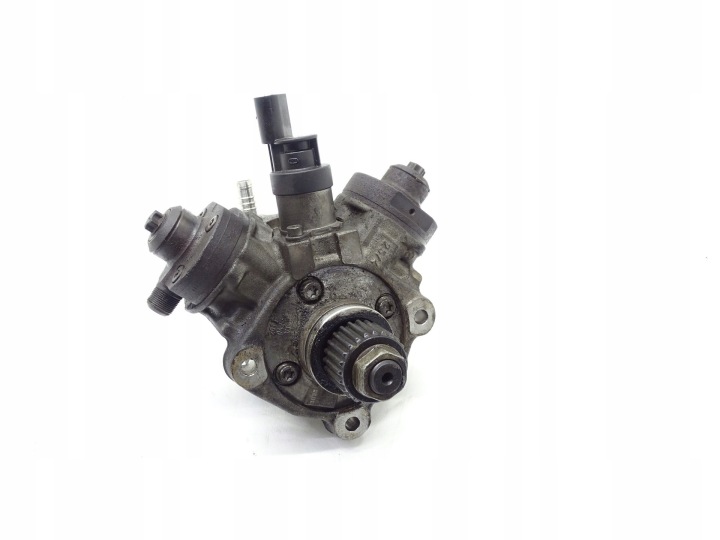 Einspritzpumpe AUDI A6 Q7 059130755CB