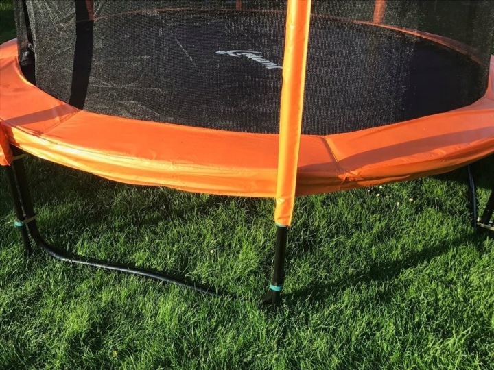 Безпечний Батут садовий Maxy Comfort+ 8FT JUMPI Набір Сітка Анкери — фото 9