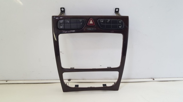 Panel Moyenne 2038215558 Mercedes W203