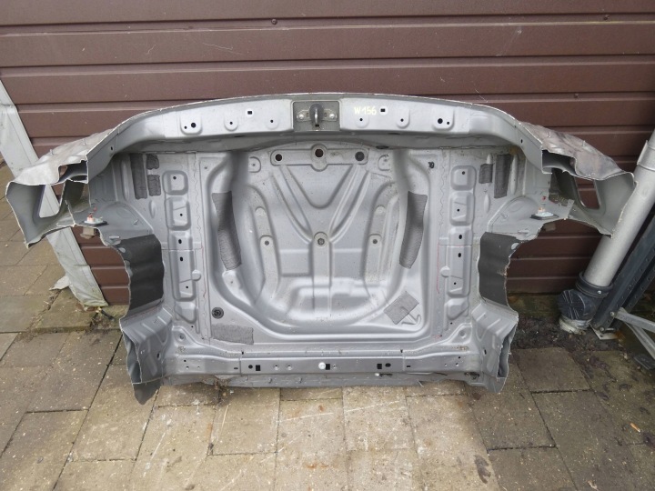 MERCEDES GLA W156 Coppa Supporto LAMIERATO POSTERIORE LONGHERONE posteriore