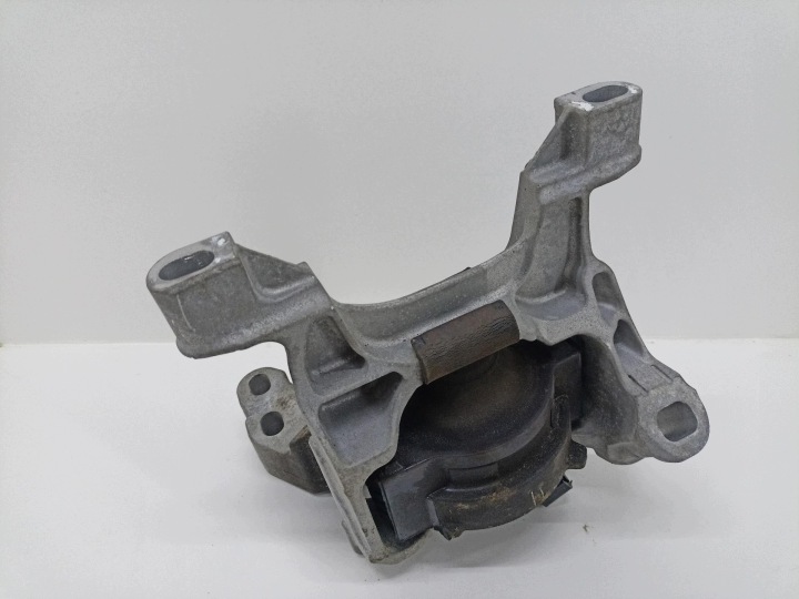 motortartó Mazda 3 3 2014