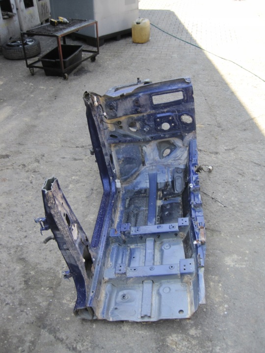 Longeron quart droite gauche NISSAN QASHQAI J11 Gauche