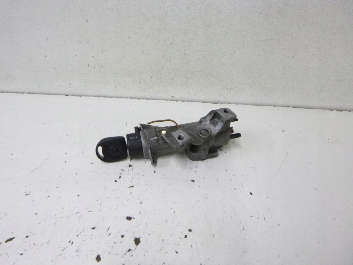 ALLUMAGE + CLÉ VW GOLF IV 1.6 1999R. 4B0905851C