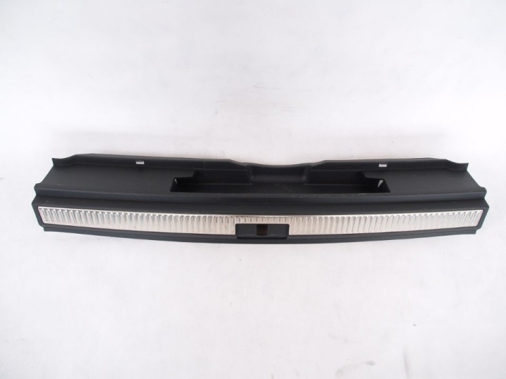 Skoda Superb 3 Couverture tablier moteur Couverture Jupes zaladunkowego III 15r kombi