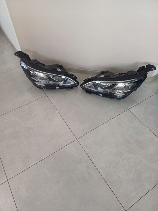 light left front front PEUGEOT 3008 5008 II 2 90094692