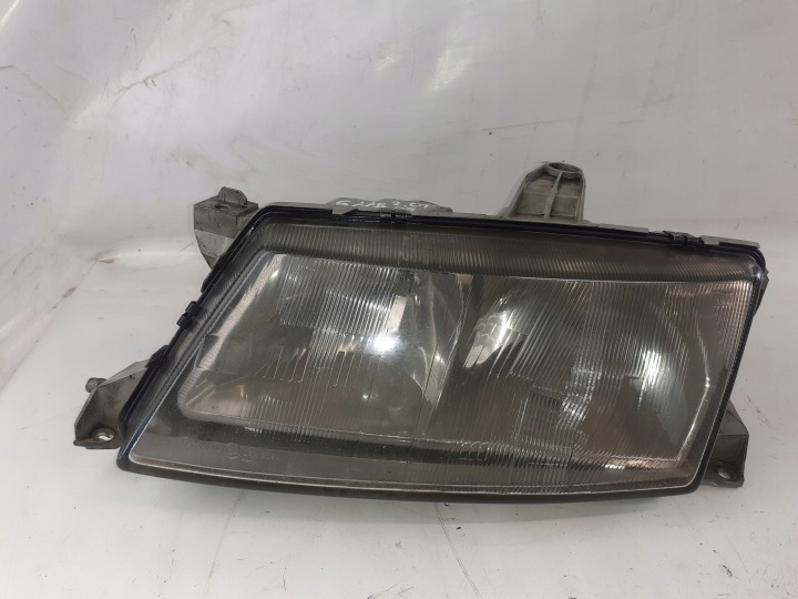 FANALE FARO sinistra Anteriore sinistra Anteriore SAAB 9-5