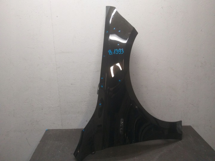 AILE AVANT DROITE MERCEDES A KLASA W177 GRÊLE