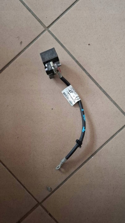 Batteriemanagement Sensor Renault Twingo III 240801694R 295C30372R