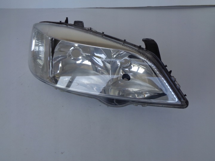 FEUX PHARE DROIT REFLEKTOR OPEL ASTRA II G