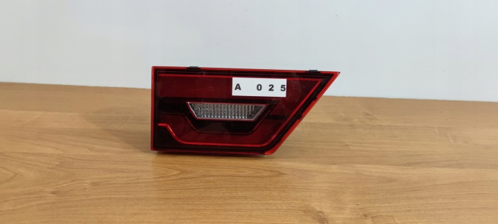JAGUAR E-PACE GAUCHE FEUX PHARE ARRIÈRE ARRIÈRE DU CAPOT LED 17-20