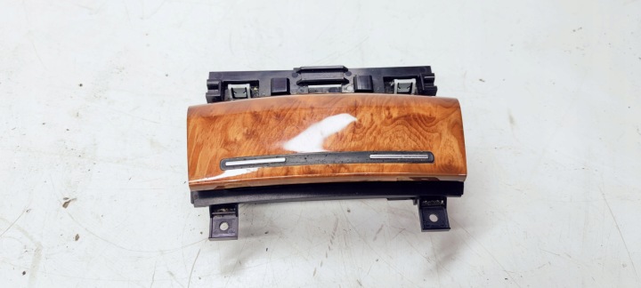 Cendrier Avant AUDI A3 8P LIFT 8P0857951 5TQ *3*