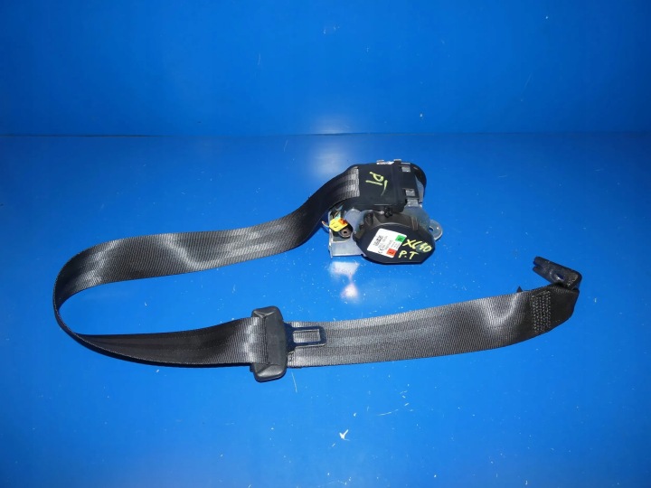 VOLVO XC40 tension belt safety right rear part