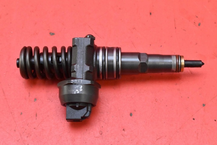 Einspritzdüse Einspritzdüse 038130073AG SKODA OCTAVIA 2 II 1.9 TDI 105 KM 04-08