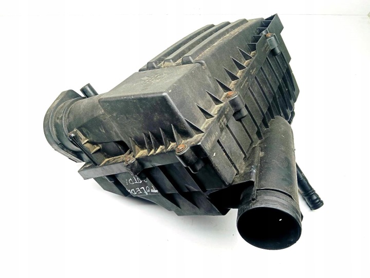 cover of a filter, air Seat Toledo III 2.0 TDI 3C0129607AB 1K0129620D