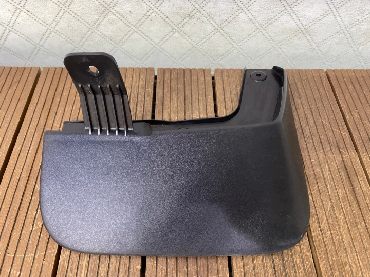 SSANGYONG MUSSO Q200 18-20 Bavette pare boue Avant Droite Avant Couverture tablier moteur 79760-38000