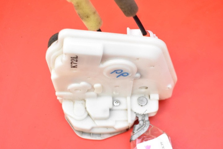 lock door right front front EU MAZDA MX5 MX-5 4 IV ND 15-18