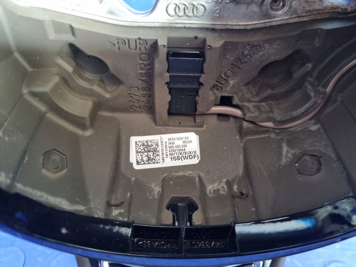 DIRECTOR MULTIGURARE AUDI A4 B8 A5 8T FEO 8K041991BN 12