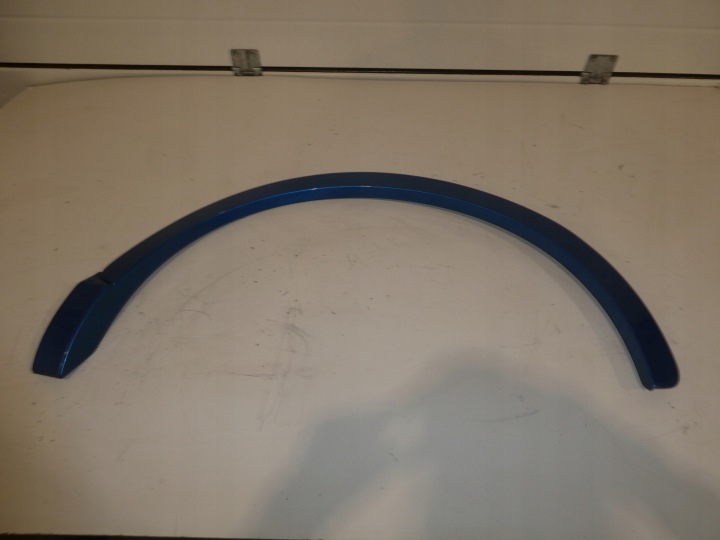 AUDI Q3 left moulding of a fender rear part 8U0853817A