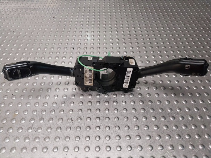páčky pod volant a ovládanie 4B0953503H 1J0953513 FORD GALAXY MK2 PASSAT B5