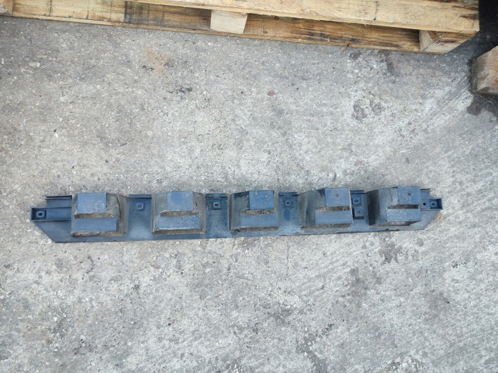 ABSORBER Nárazníka zadok VOLVO V50 a 30698691