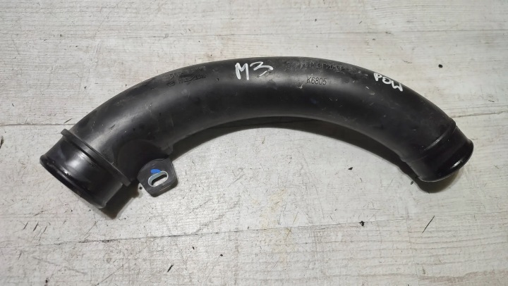Mazda 3 III BM 17r 1.5d wiring air pipe of the intercooler