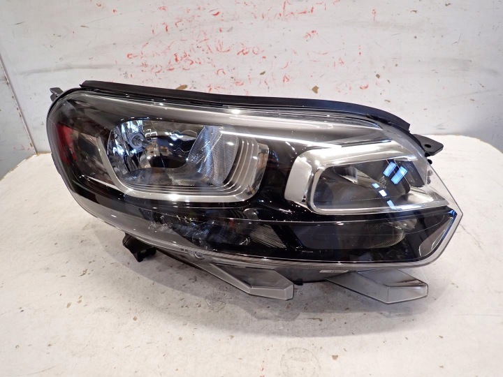 Licht vorne vorne rechts CITROEN JUMPY III VIVARO C 2016- 9808567680