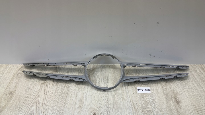 MERCEDES C-KLASA W205 Châssis Grille/masque Grille SZKIELET A2058880160 K119/17NIK