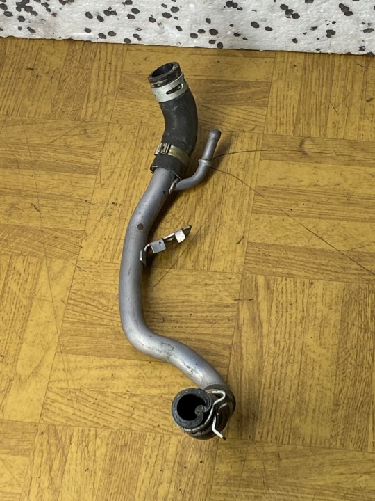 NISSAN QASHQAI J11 Schlauch Rohr Schlauch des Wassers 210477581R