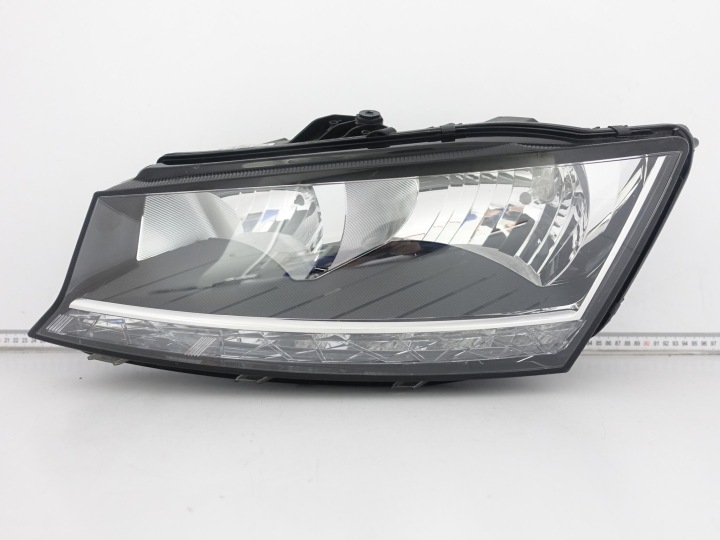 SKODA FABIA III 3 LIFT 6V1 18-21 Feux phare Gauche ZWYKLA Feux antibrouillard + LED Avant EU