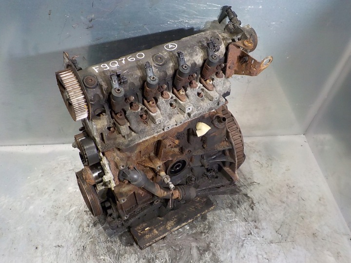 OPEL VIVARO RENAULT TRAFIC Moteur 1.9 DCI F9Q760 + Injecteurs 0445110146
