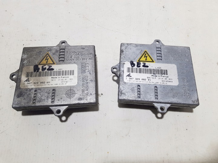 Unité de contrôle XENON HELLA 1307329082 MERCEDES BMW AUDI FORD