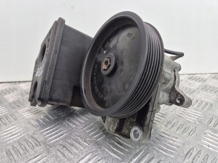 Mercedes E350 W211 pompe direction assistée LH2113596 M272964