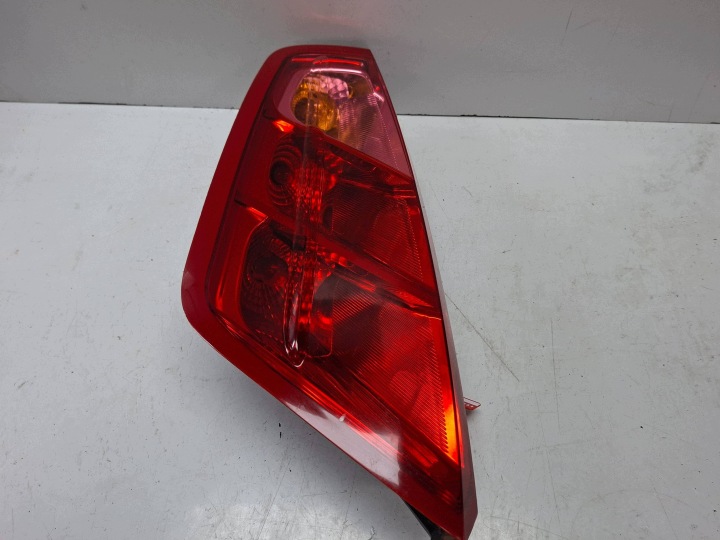 feu arrière gauche 517015890 FIAT GRANDE PUNTO 2005