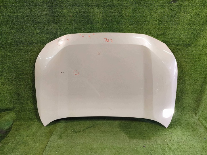 capot TOYOTA RAV4 V NR.762