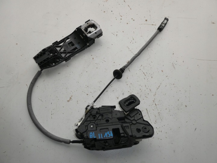 DE LA SERRURE PORTIÈRE DROITE AVANT AVANT VW POLO 5 V 5K2837016D
